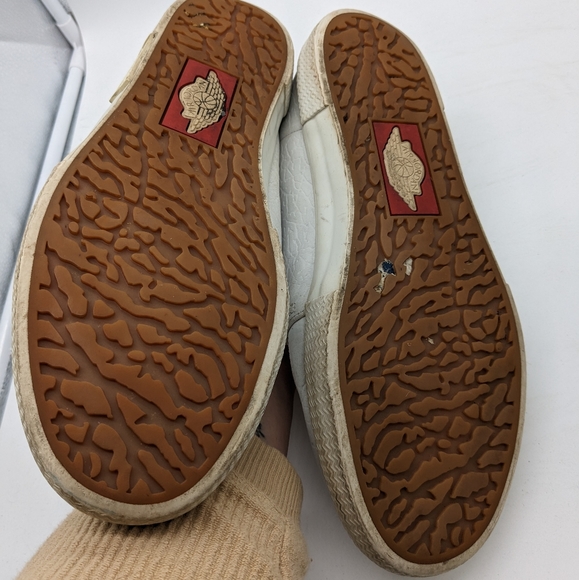 Nike Air Jordan Grown Low White Perforated Leather Trainers Men's 11 - Picture 6 of 9